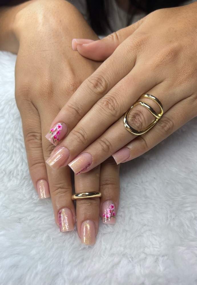 Manicure — Gilvania Thays